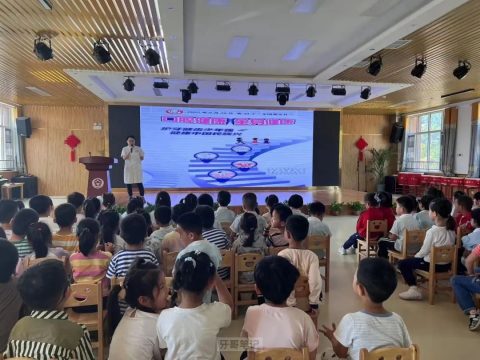 泰安市口腔医院举办“健康口腔 美好童年”口腔健康大讲堂